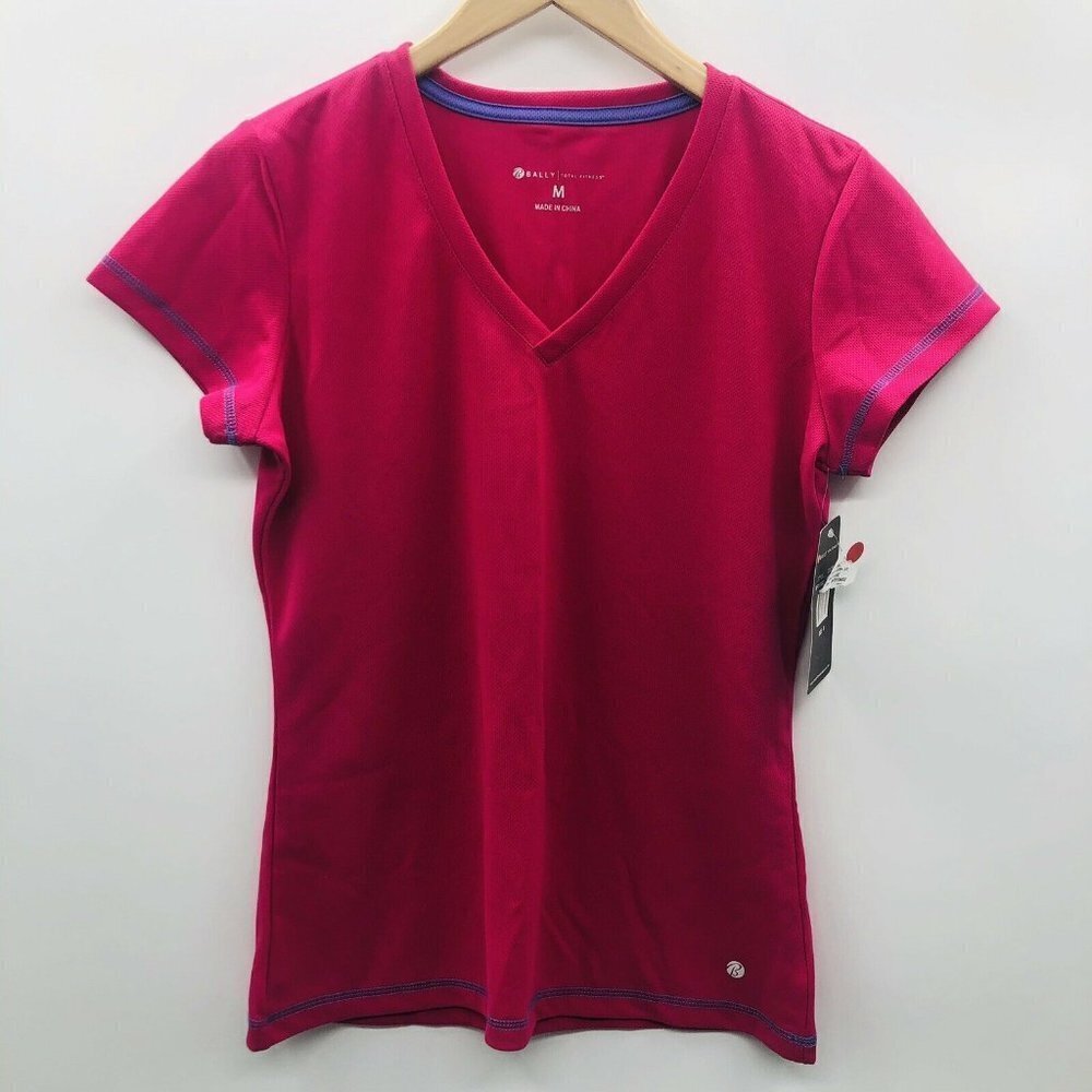 Bally Total‎ Fitness Medium V Neck Mesh Tee 066